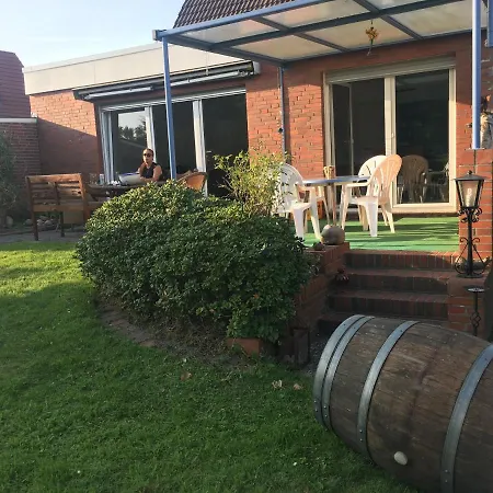 Ferienwohnung By Cristina Bed & Breakfast 3*
